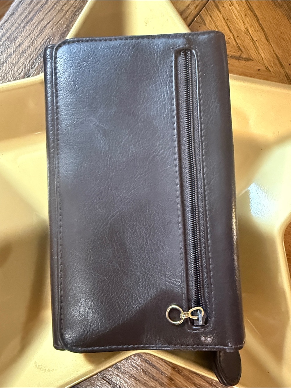 Men's Brown Leather Money Clip Wallet with Exterior Zip Pocket